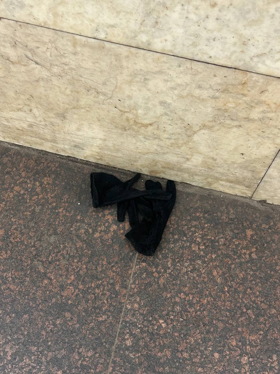 Метро (Петербургский метрополитен)